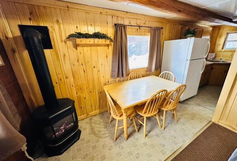 Семейный Номер Deluxe, Ute Bluff Lodge, Cabins And Rv Park
