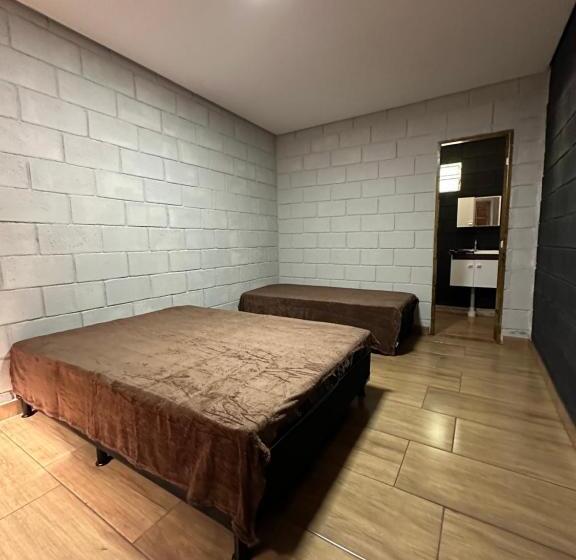 패밀리 룸, Reserva Athenas   Clube De Campo