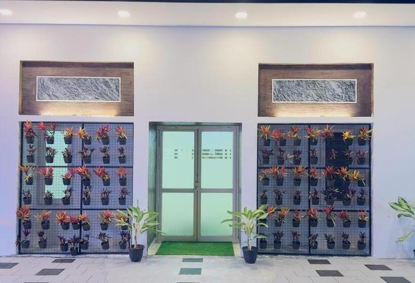 Номер Deluxe, Mystique Inn Wayanad
