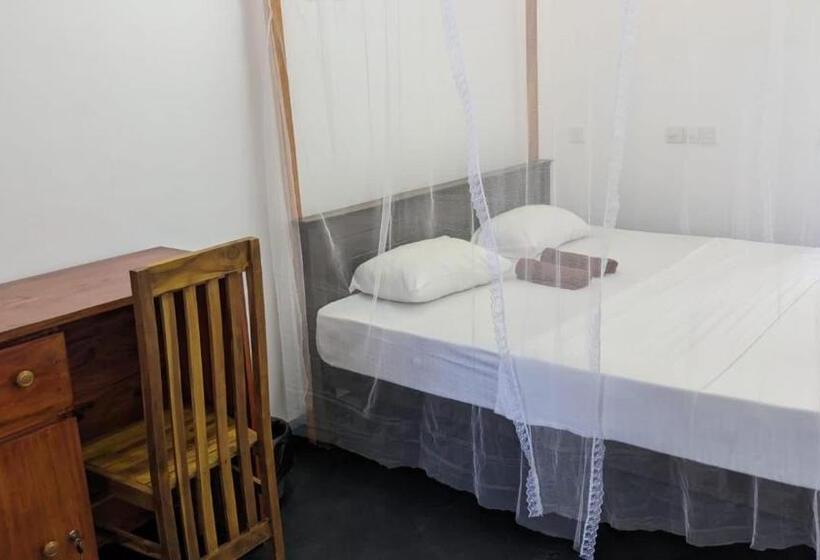 Номер Стандарт Вид на Море, Villa Mattia   Weligama