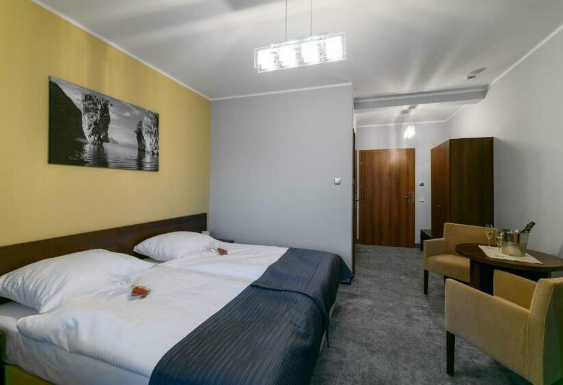 Quarto Estandar para Deficientes Físicos, Ck Kalina