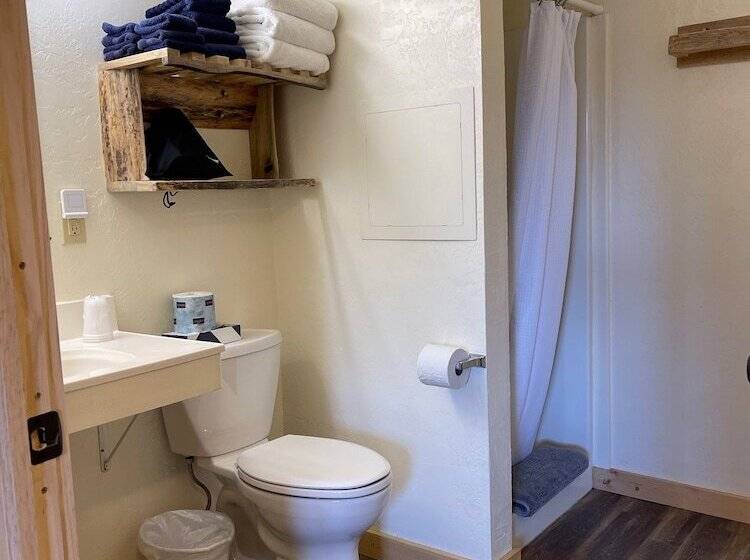 Семейный Номер, Mountain View Lodge & Cabins
