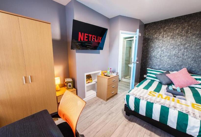 اتاق استاندارد, Heart Of Maidstone   Premium Double Rooms With Free Wi Fi