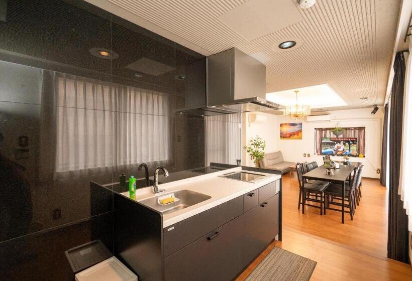 Quarto Familiar, Kyara Hotelミスミ301