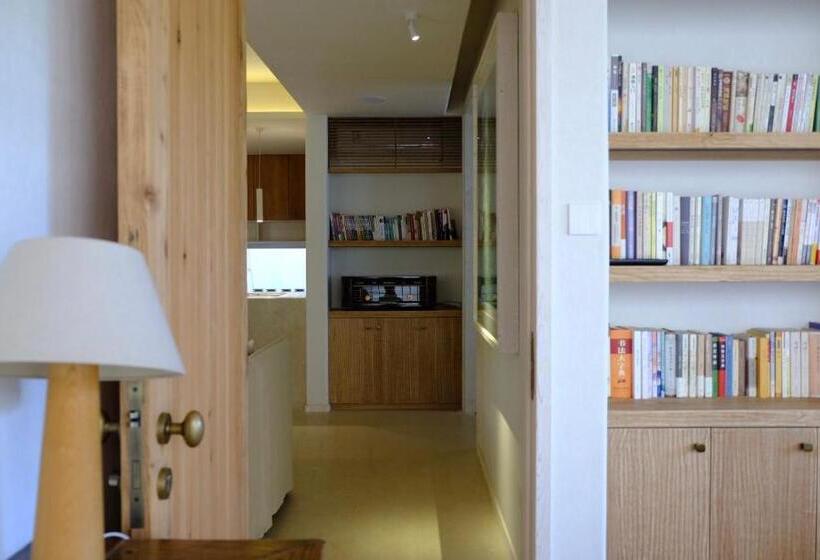 Номер Deluxe, Craft House