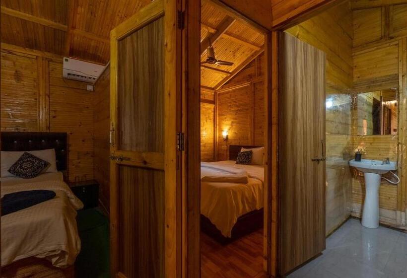 家庭间, Hitide Beach Resort