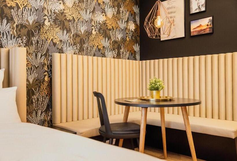 高级大房间, Rioca Stuttgart Posto 6
