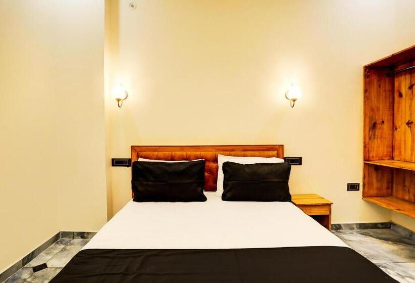 Трехместный Номер Классика, Oyo Hotel Ganga Safari