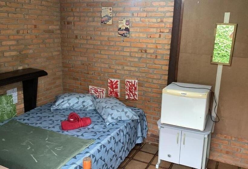 Номер Стандарт Трехместный, Pousada Ferreira Jardim
