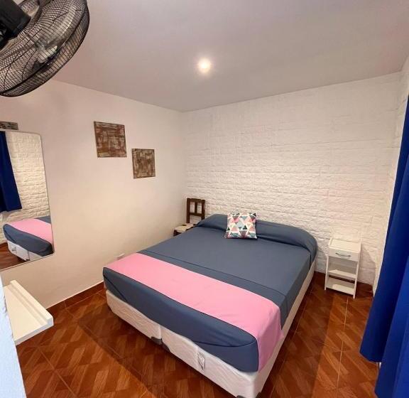 Quarto Economy, Hostel Hola Ola