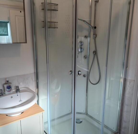Номер Стандарт, Felpham Guest House   Self Catering