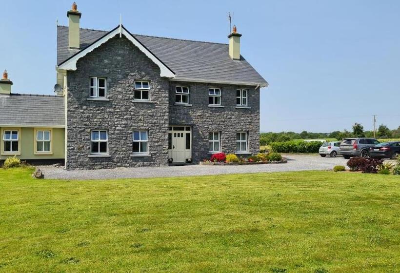 غرفة بريميوم رباعية, Whitethorn Lodge, Bed & Breakfast, Lackafinna
