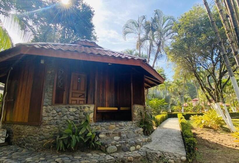 클래식 4인 룸, Bungalows Malú