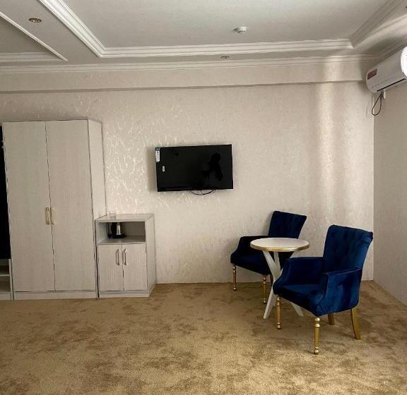 스탠다드 룸, Humo Plaza