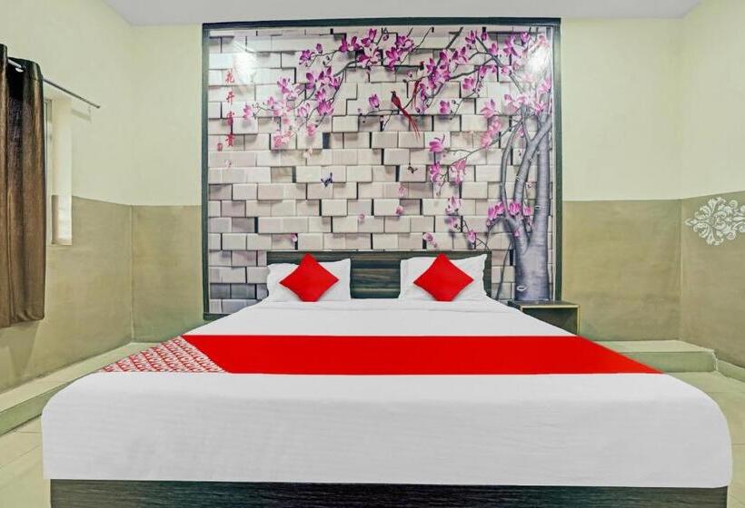 Трехместный Номер Классика, Oyo Flagship 80557 Hotel New Ss Palace