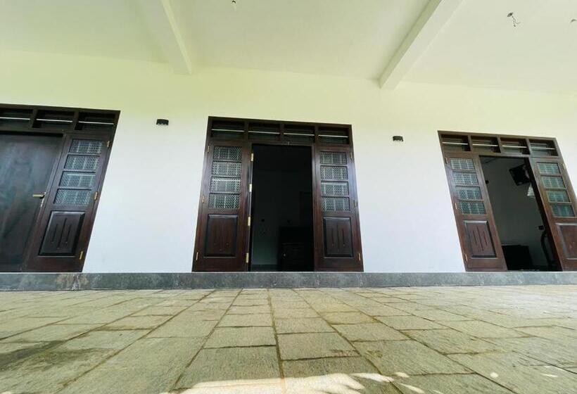 标准间, Cu Villa
