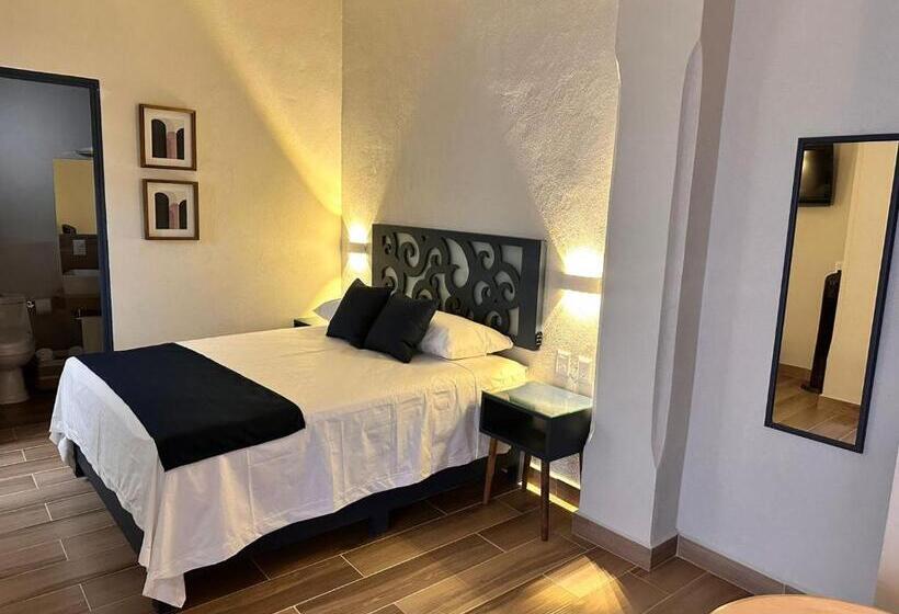バルコニー付きデラックスルーム, Centrico House