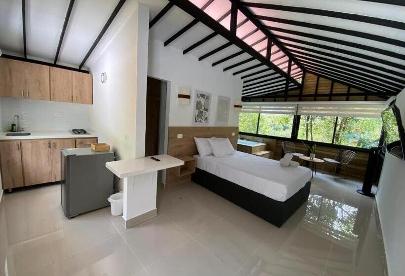 Люкс, Cristales Del Rio Resort