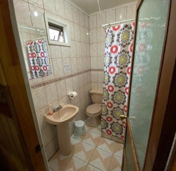 四人标准间, Hostal Josmar Natales