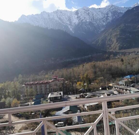 Номер Стандарт Вид на Горы, New Chandra Bhaga Guest House