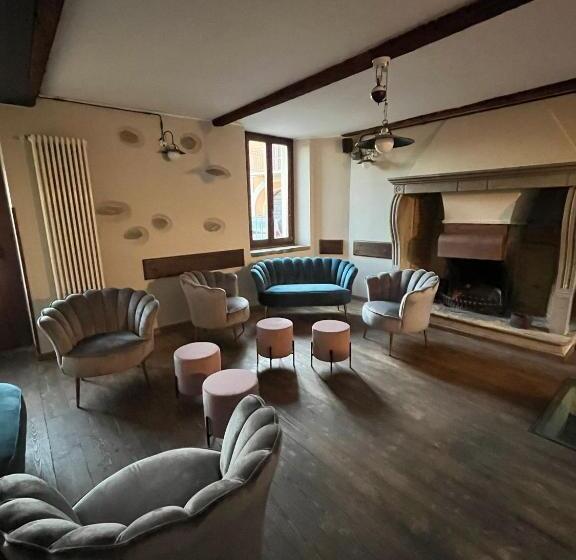 Полулюкс с Балконом, 039 Maggioni B&b