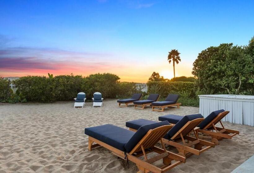 Апартаменты 1 Спальня, Malibu Dunes By Fieldtrip Expansive Hamptons Style Estate W Private Beach Backyard