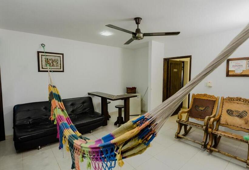 اتاق سوپریور سه تخته, Rancho Regis