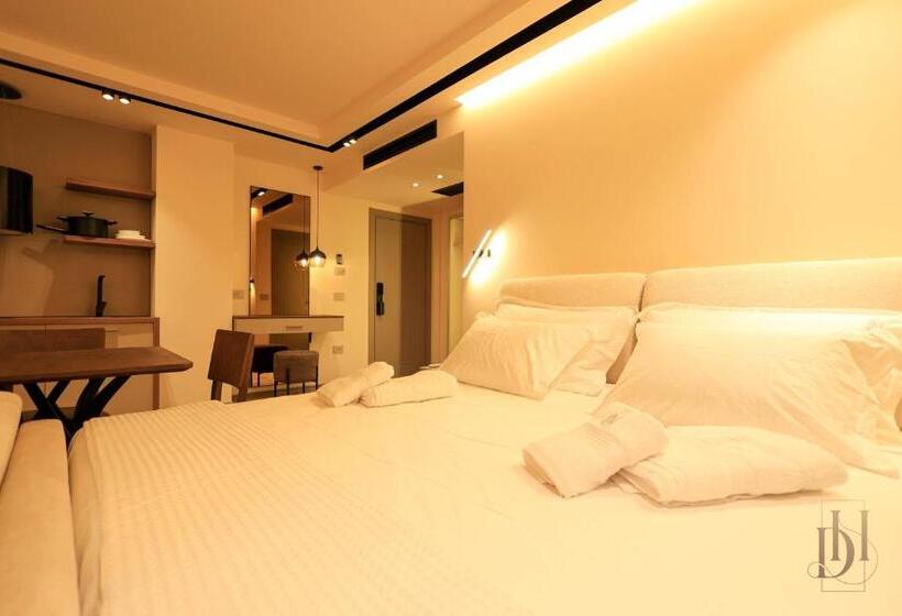 스탠다드 트리플 룸, Deha Rooms & Apartments