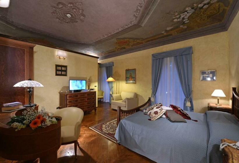اتاق لوکس, Villa Durando