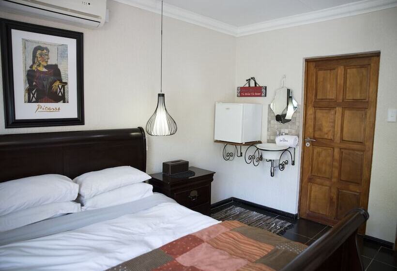 Номер Стандарт, Ons Dorpshuis Guest House