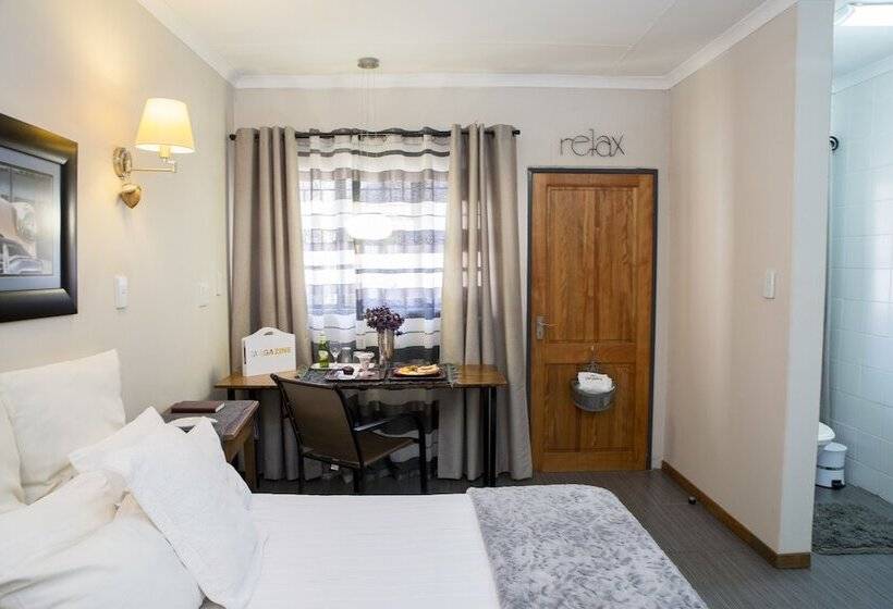 Номер Стандарт, Ons Dorpshuis Guest House