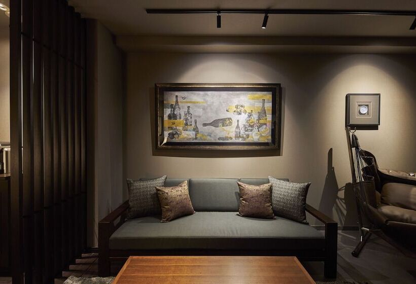 Люкс, Sake Kura Hotel Kawasaki Shuku