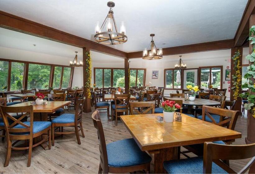 Family Suite, Grey Bonnet Inn