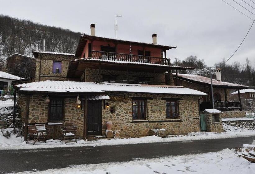 بنگله خانوادگی, Iaspis Guesthouse