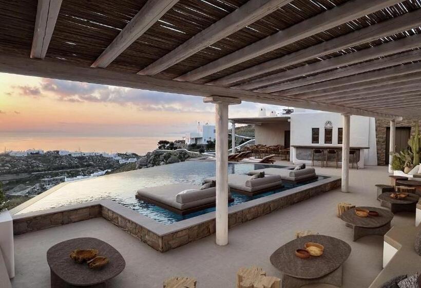 Полулюкс с Бассейном, Nomia Sunset Suites Mykonos