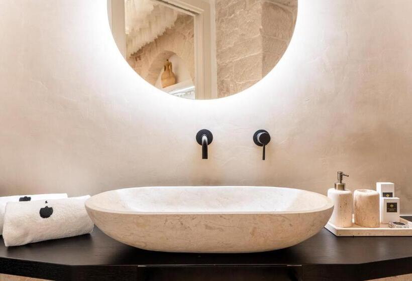 Люкс с гидромассажем, La Mandorla Luxury Trullo