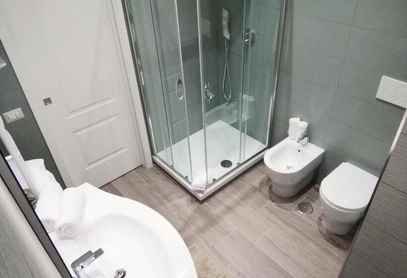 Номер Стандарт с Балконом, Ermes Rooms B&b