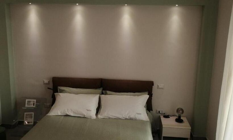 Номер Стандарт с Балконом, Ermes Rooms B&b