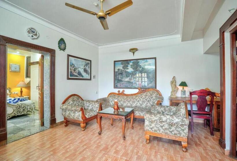 Вилла 3 Спальни, Lacasita Villas & Cottages Near Anjuna Beach & Shiva Valley