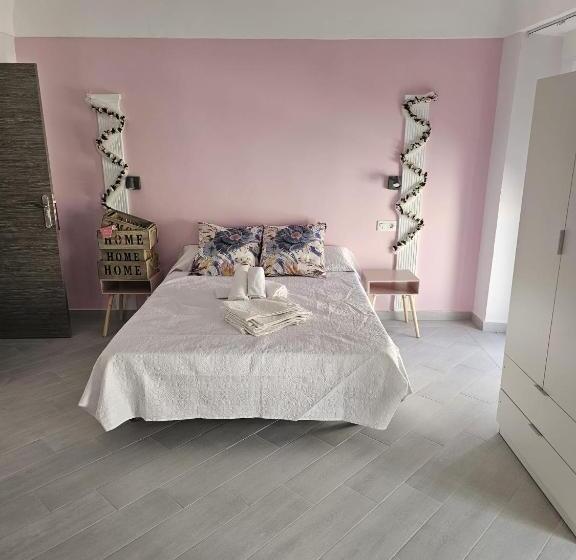 带阳台的豪华间, Pompeya Merida Suite