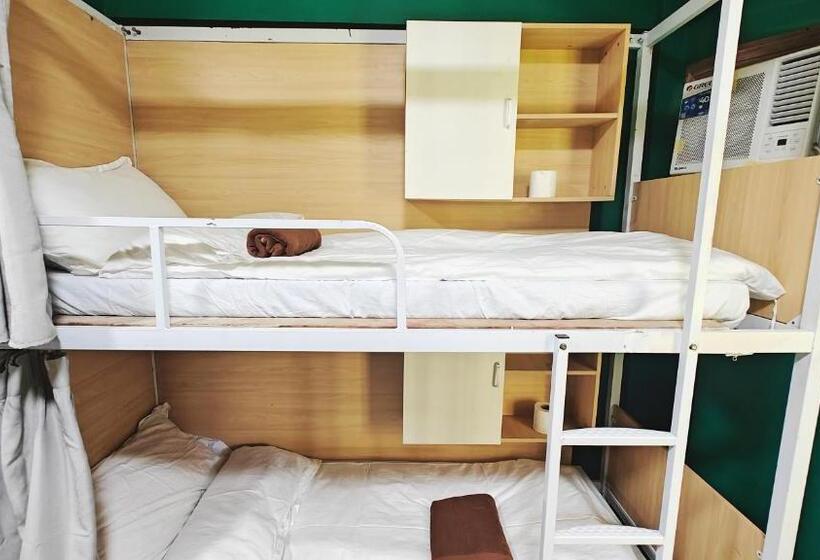 Cama em Quarto Compartilhado, 80 Bar Hostel