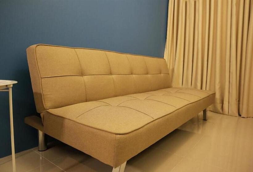 Студио Стандарт Вид на Бассейн, Homefort At S Residences