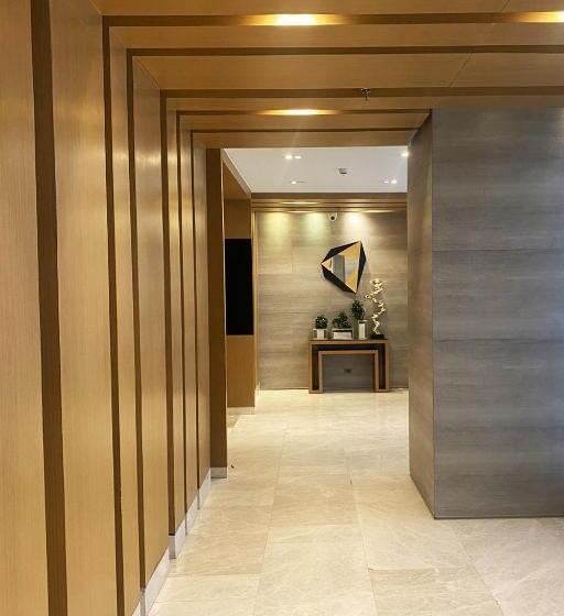 Студио Стандарт Вид на Бассейн, Homefort At S Residences