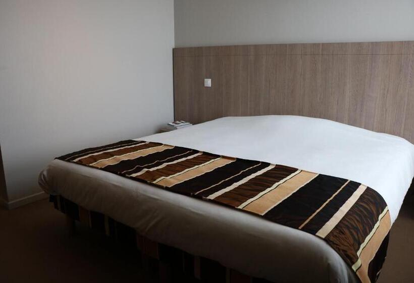 Номер Стандарт Адаптированный для Инвалидов, L Auberge Du Rhone