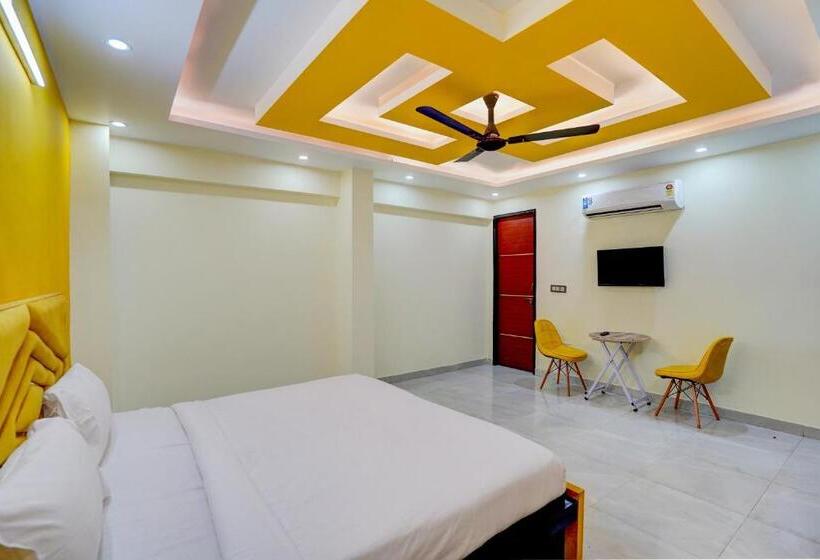 Трехместный Номер Deluxe, Oyo 82107 Golden Inn