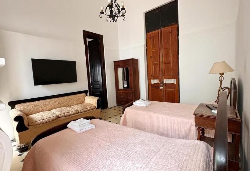 Quarto Familiar, L  Auletta