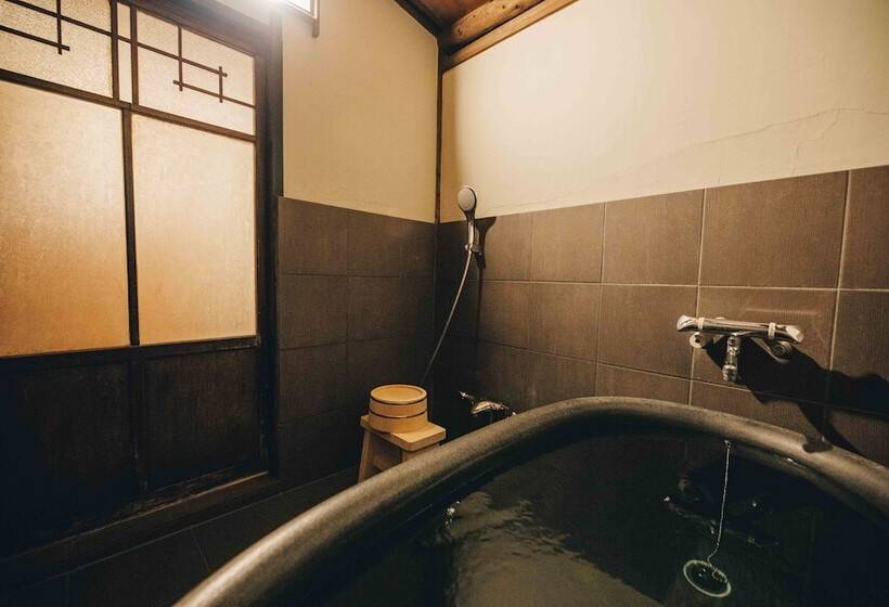 Номер Стандарт, Hinode Ryokan