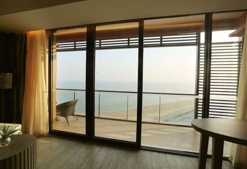 Номер Superior Вид на Море, Mangrove Tree Resort World Qingdao