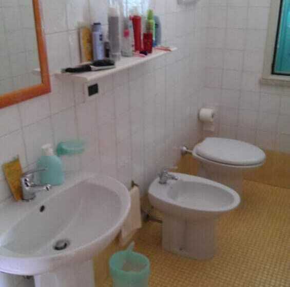 标准间, B&b Usciglio