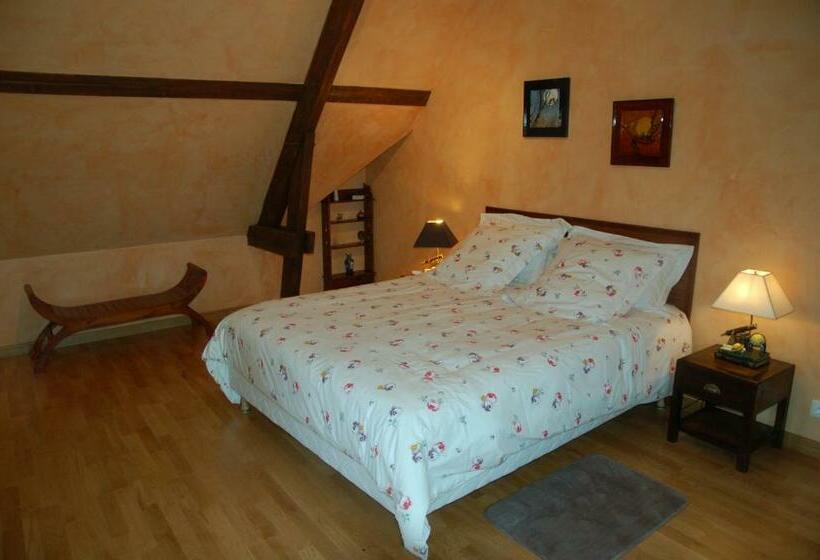 Номер Стандарт Трехместный, Chambres D'hôtes Les Coquelicots